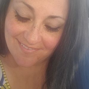 Meet your Posher, Christy